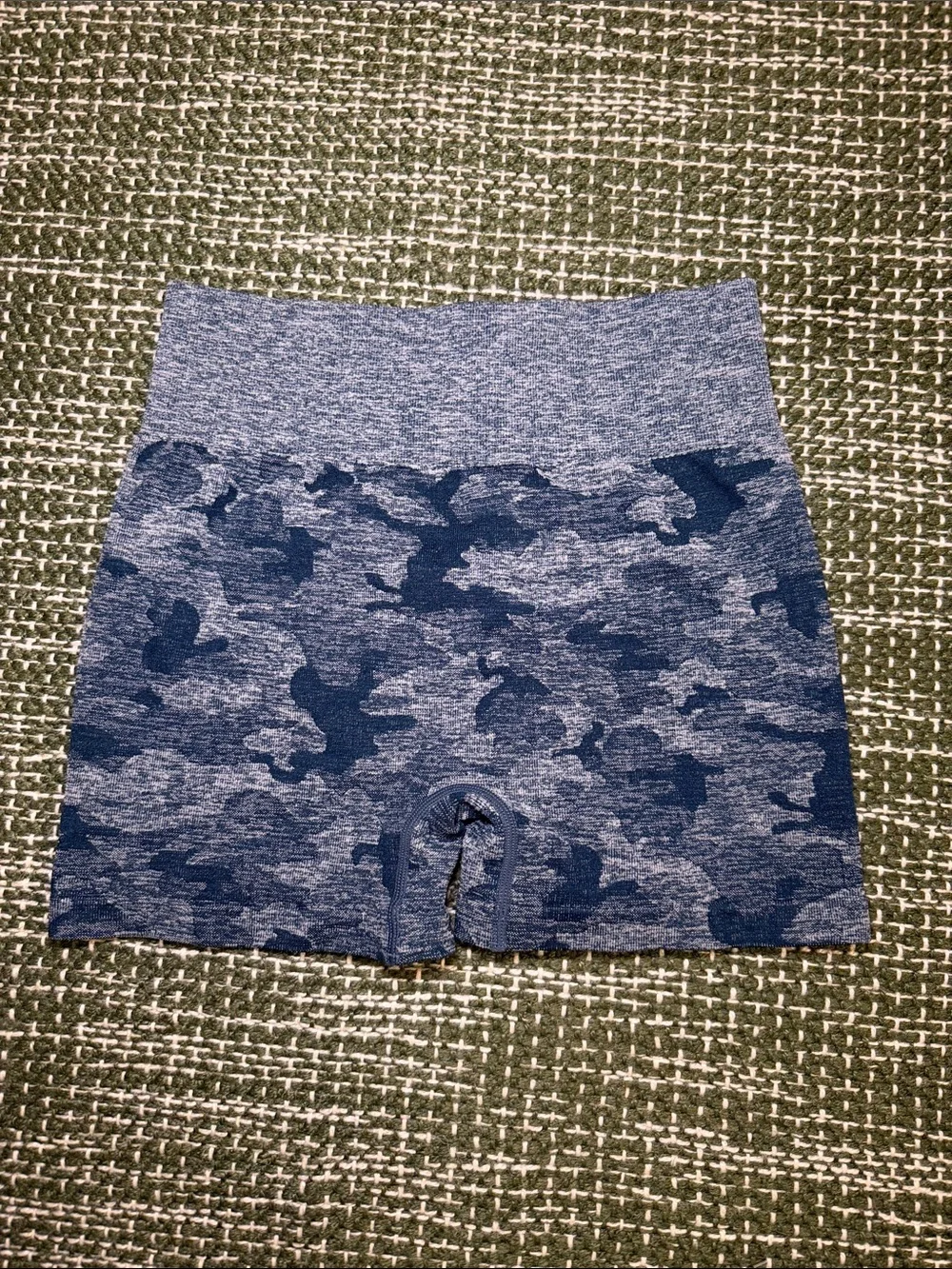 Seamless Blue Camo bike shorts